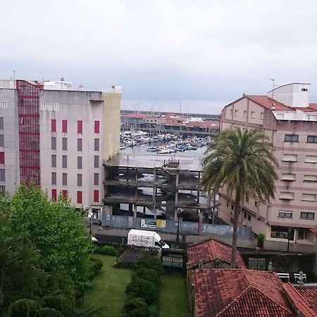 דירות Se Alquila Piso Centrico En Sanxenxo C/Garaje מראה חיצוני תמונה