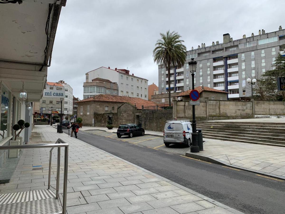 דירות Se Alquila Piso Centrico En Sanxenxo C/Garaje מראה חיצוני תמונה